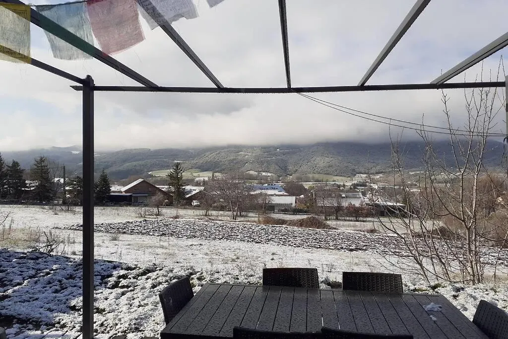 Hébergement de vacances Maison tout confort à 2 pas du lac de Serre-Ponçon Chorges